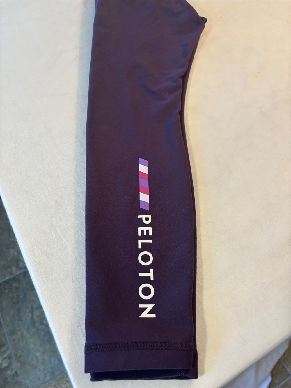 Peloton Plum Purple Cadent Leggings, high-rise, XS - Picture 5 of 7